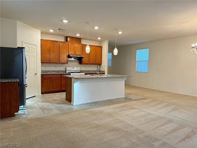 5573 Anshan St — Photo 8