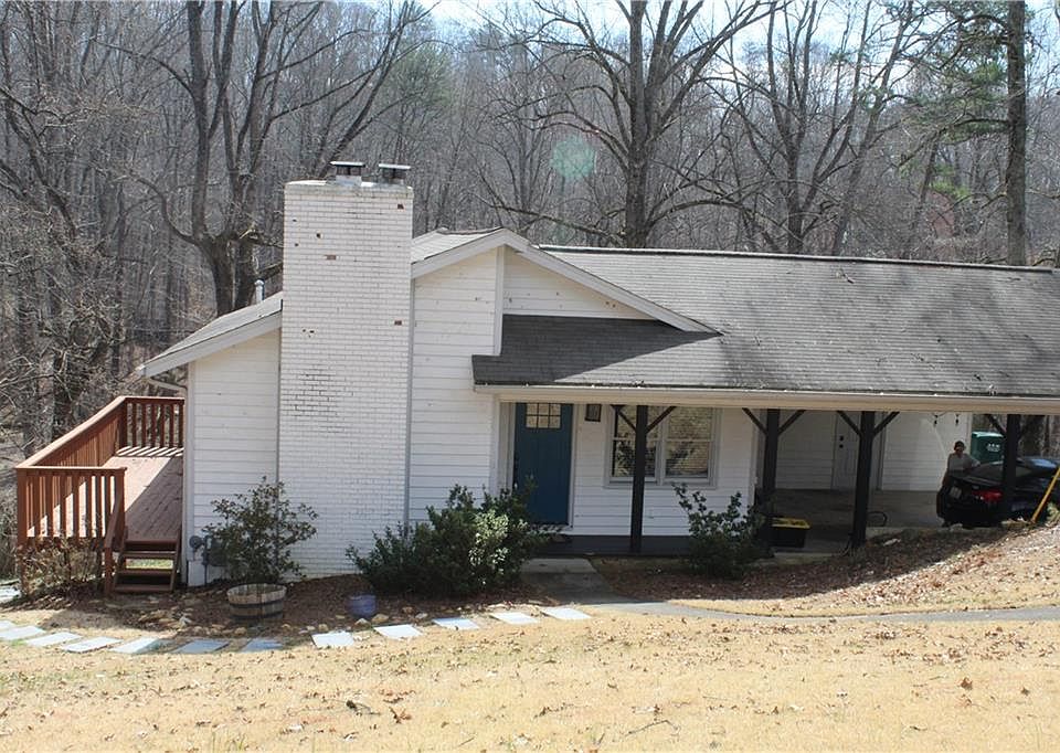 1st image of 40 Chestatee Springs Rd