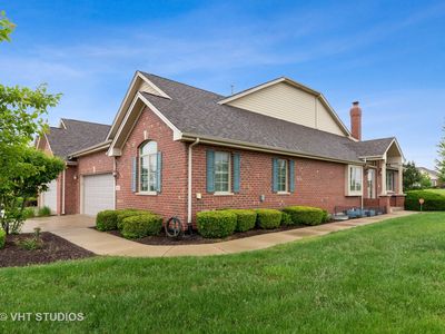 1876 Royalglen Dr, New Lenox, IL, 60451