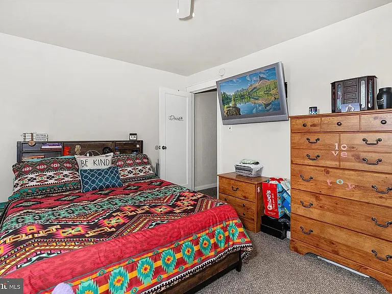 258 Birch Ave — Photo 18