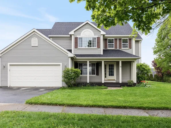 10 Pomfret Lane, Essex, VT 05452