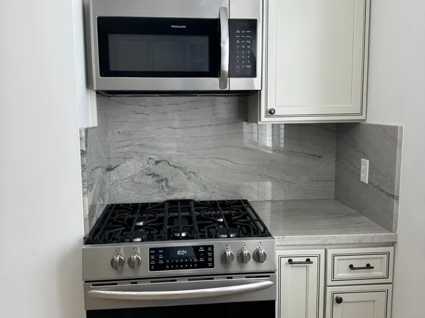 1540 C St #2, Hayward, CA 94541