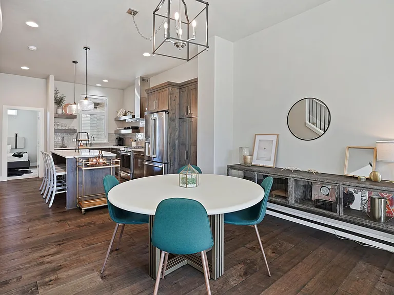 61570 SW Blakely Rd — Photo 15