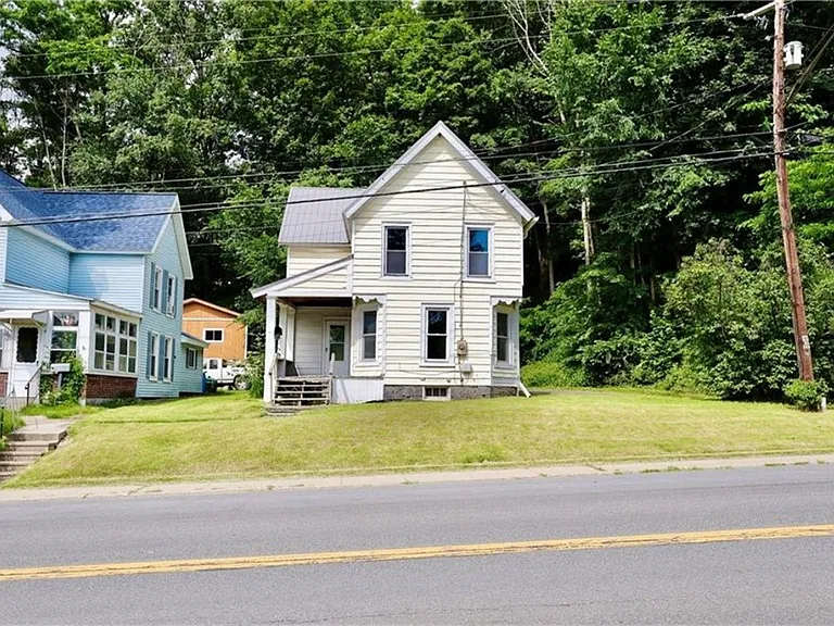 42 Delaware St — Photo 1