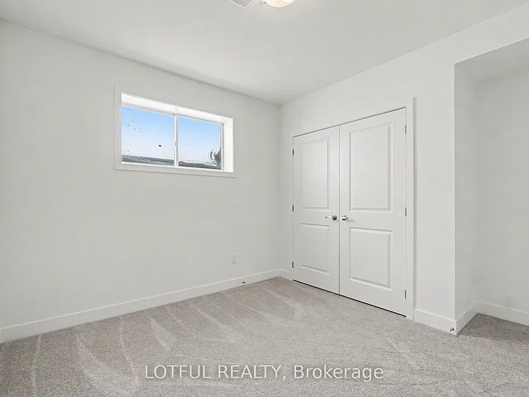 540 Tahoe Hts #B — Photo 19