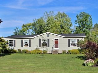 5870 Delf Dr, Wolcott, NY 14590