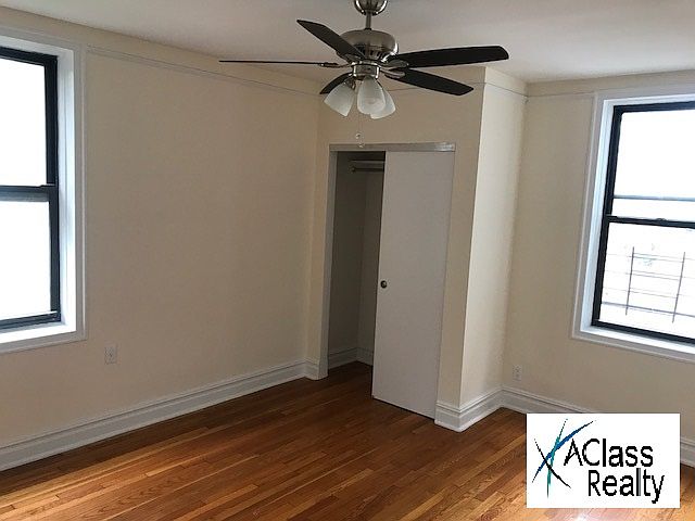 2nd image of 3279 44th St APT 4E