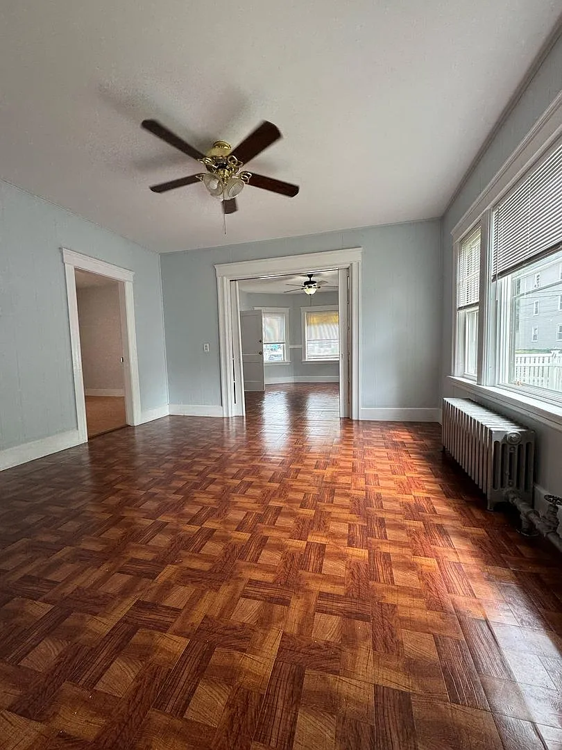 50 Elm Street — Photo 4