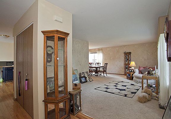 2nd image of 12335 Heritage Meadows Dr