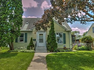 1634 Arlington Ave E, Saint Paul, MN 55106
