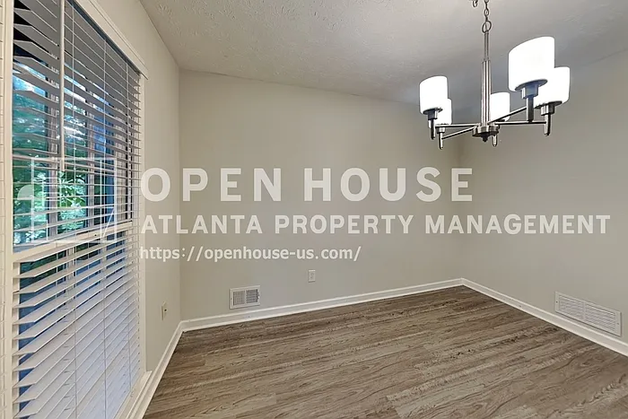3978 Catalina Dr — Photo 11