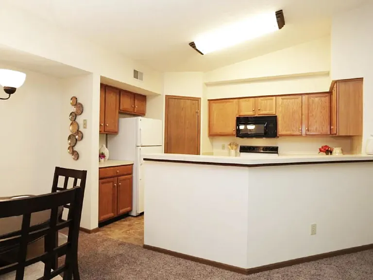 Southcreek apartments — Photo 14