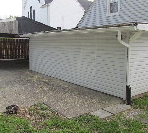 4th image of 1171 Harshman Ave