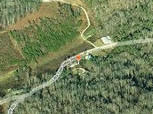 1368 Merritt Rd, Washburn, TN 37888