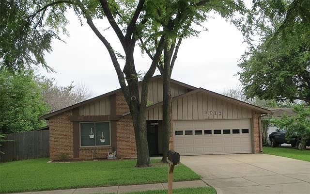 1st image of 1006 Brook Hill Ln
