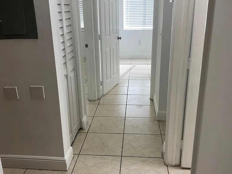 Palm West Apartment Holdings, LLC — Photo 20