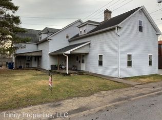 111 S Oak St, Bluffton, IN 46714