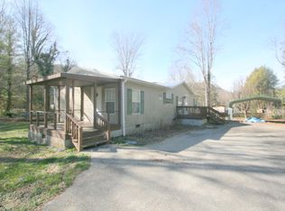 72 Dearwoods Dr, Andrews, NC 28901