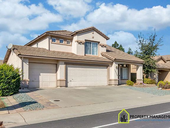 3rd image of 10118 Hampton Oak Dr