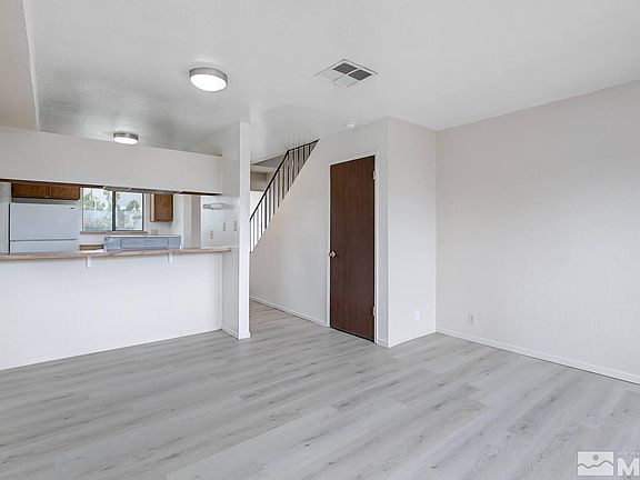 5th image of 50 E Stillwater Ave #1-15