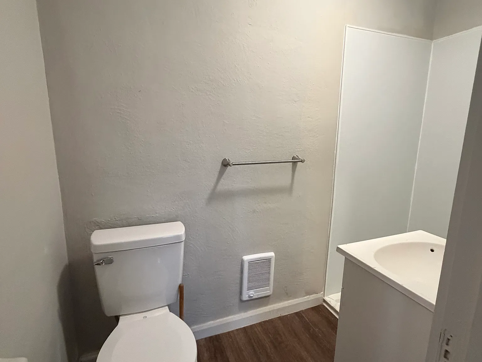 1 bed, $850 — Photo 2