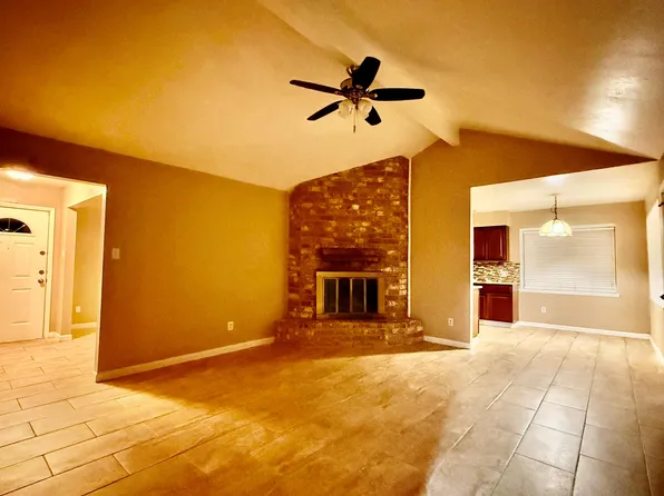 9610 Crail Dr, Spring, TX 77379