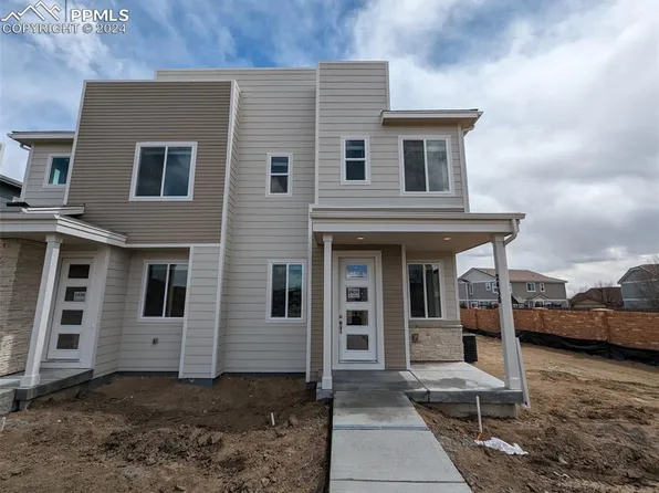 2430 Purple Fountain Poin, Colorado Springs, CO 80915