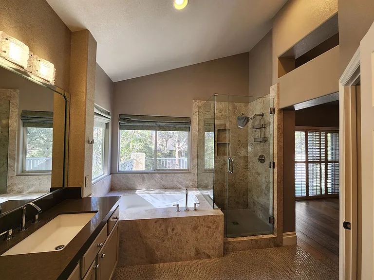 9516 Royal Lamb Dr — Photo 70