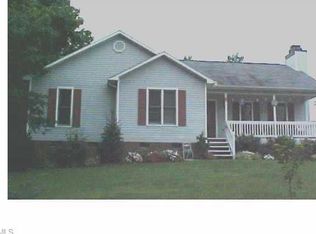 612 Brookdale Rd, Thomasville, NC 27360