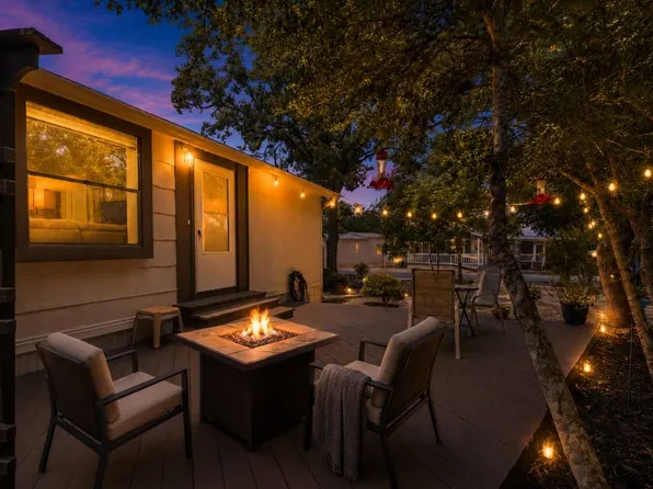 12 Wilderness Trl, Kerrville, TX 78028