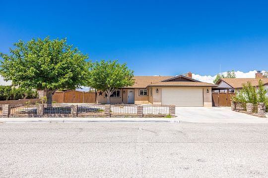 1st image of 313 Larkspur St