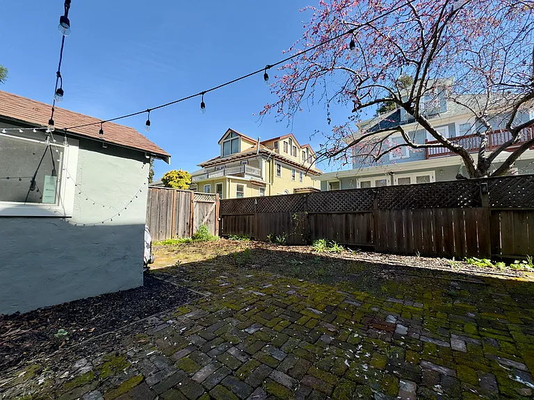 2211 Haste St — Photo 46