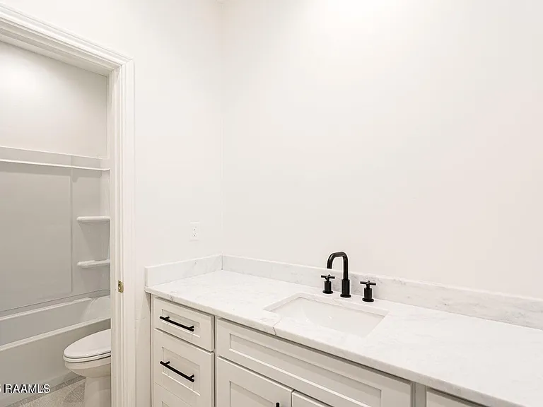 8552 Cat Rd #B — Photo 14