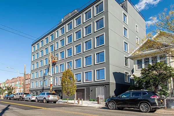 Rented by ERNY LLC | media 26