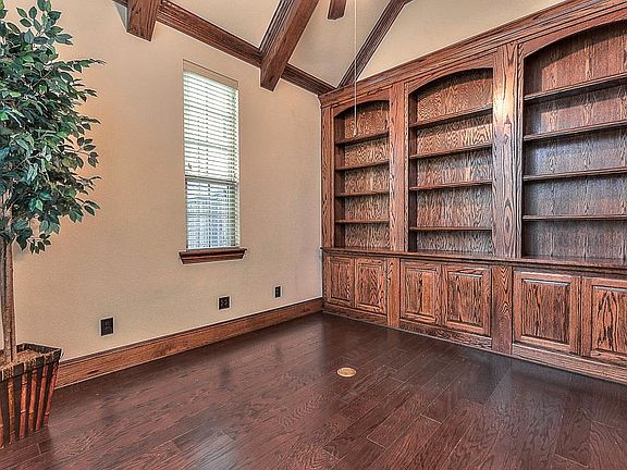 4th image of 8611 Rosehedge Terrace Way