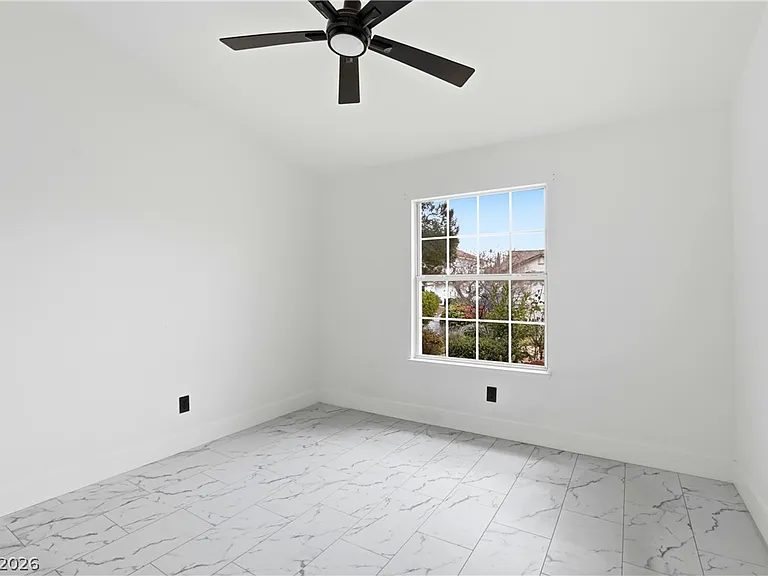 5204 Elm Grove Dr — Photo 31