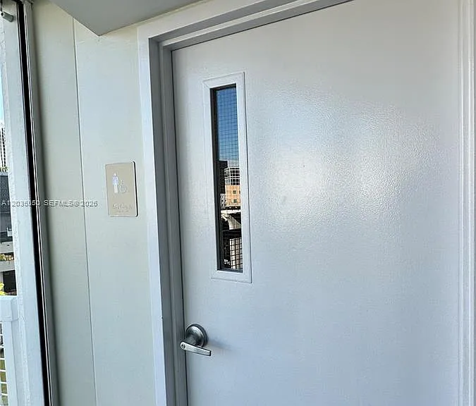 41 SE 5th St #1104 — Photo 36