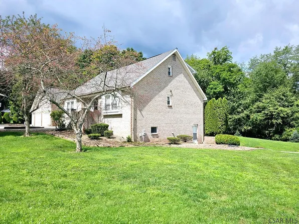 914 Parkview Dr, Johnstown, PA 15905
