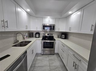 10801 SW 109th Ct APT D201, Miami, FL 33176