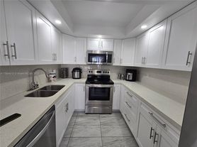 10801 SW 109th Ct
