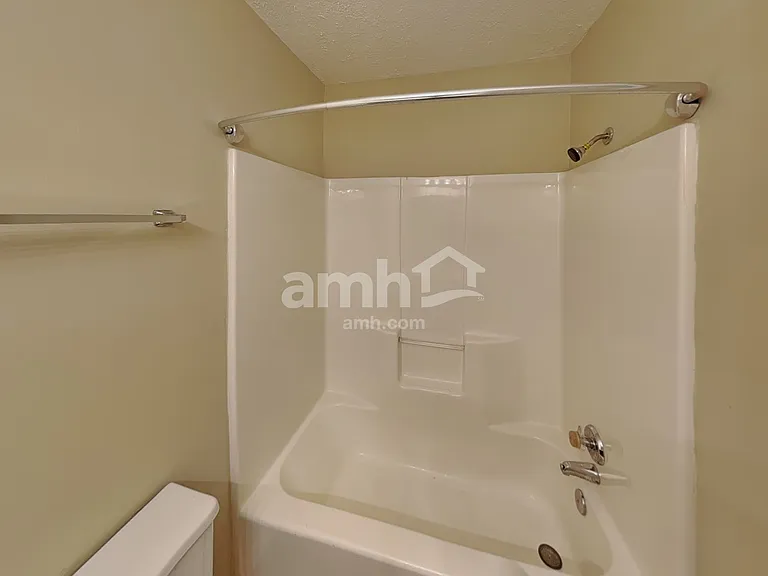 1222 Cabots Ln — Photo 12