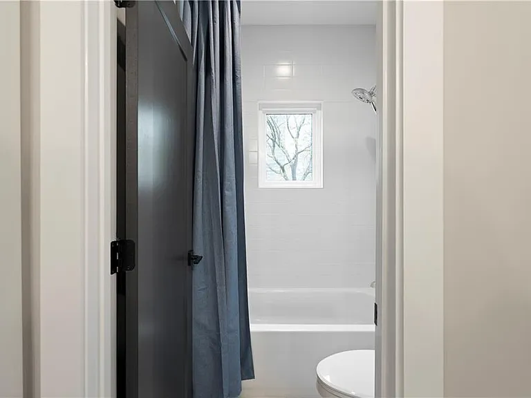 1231 Holly St NW — Photo 47