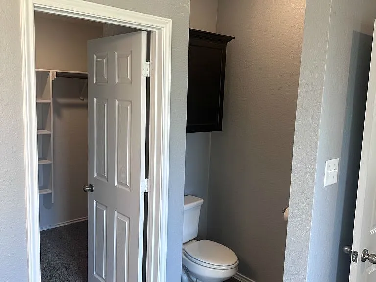 2403 Elba Dr — Photo 16