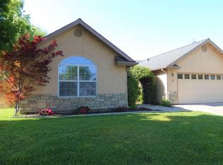 436 Gearey Ave, Exeter, CA 93221