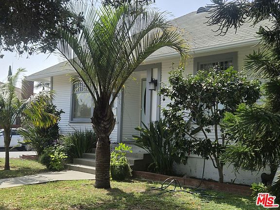 4th image of 3132 6th St