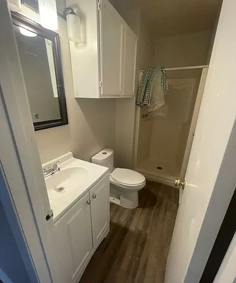 1308 W Lexington Ave #E — Photo 5