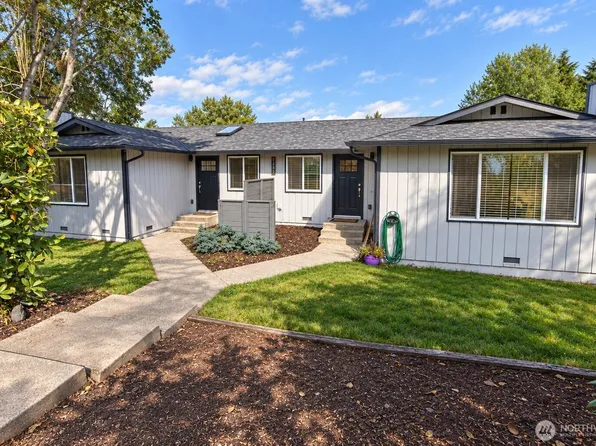 14213 Admiralty Way, Lynnwood, WA 98087