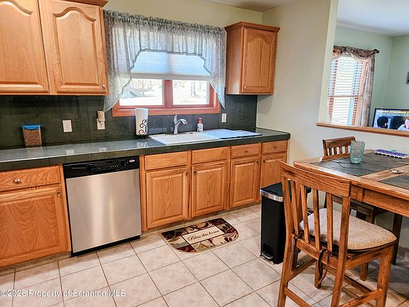 2nd image of 4006-4008 Pondview Dr