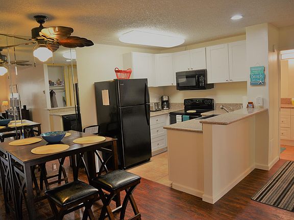 3rd image of 1801 Diamond St Unit 3-124