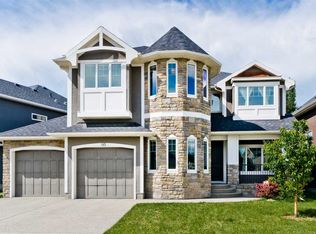 60 S Elmont Rise SW, Calgary, AB T3H 4X9